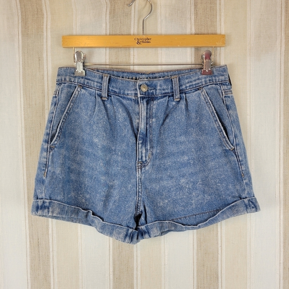 American Eagle Mom Shorts High Rise Denim Blue Size 6